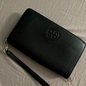 Tory Burch Wallet